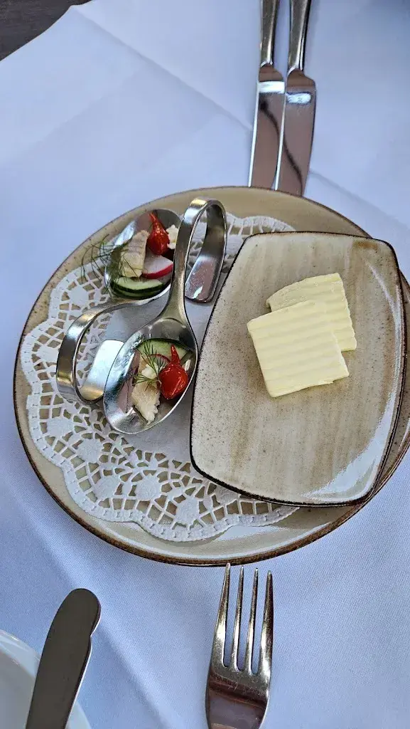 Irina Viktorovna_Restaurant Flüh_Germany_review