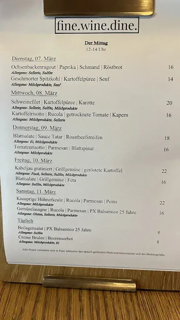 fine.wine.dine. restaurant à Germany