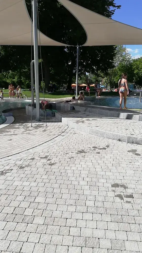 Emin Porcic_Restaurant Schwimmbad_Möhlin_review