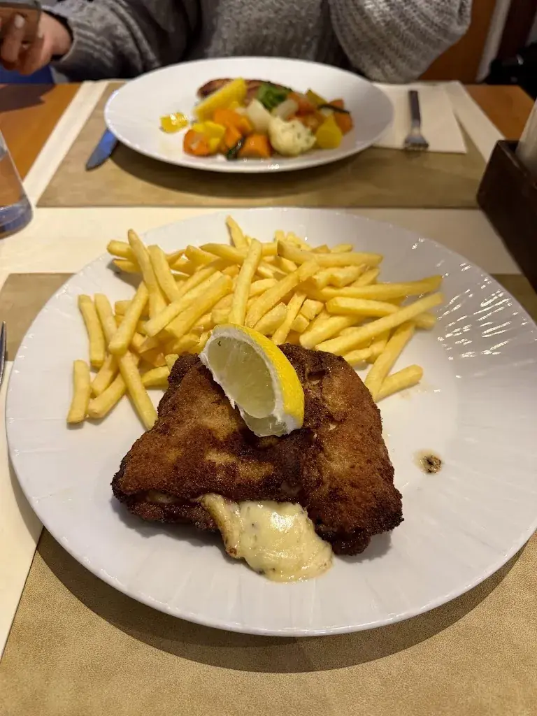 Anna Canovas Trujillo_Le cheval blanc_Zofingen_review