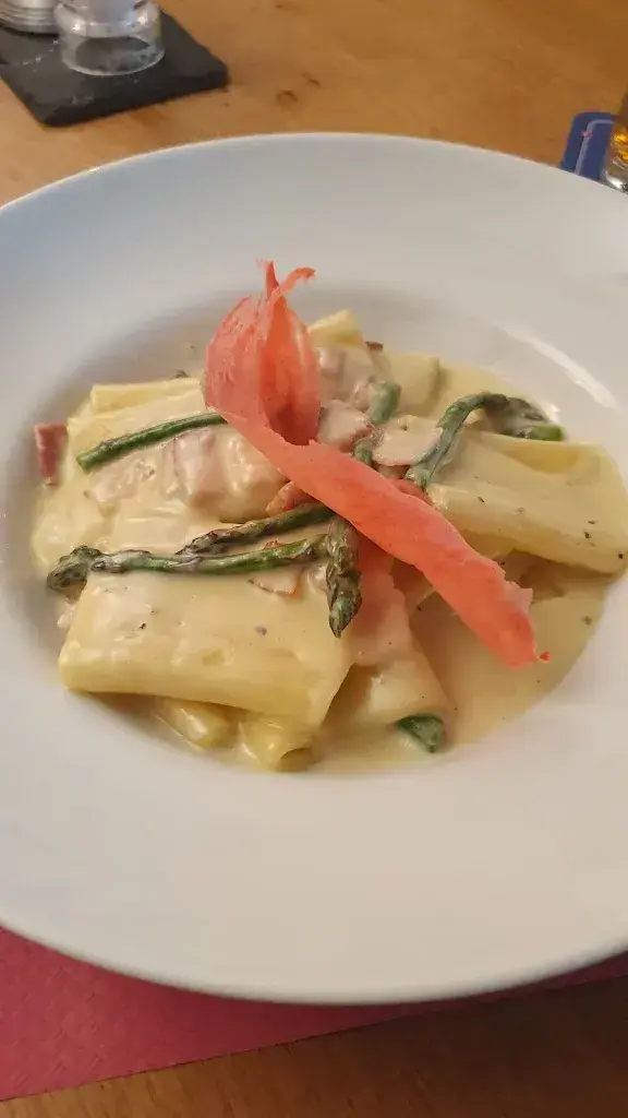 MARTIN Sandrine_Gasthof zu Metzgern_Burgdorf_avis