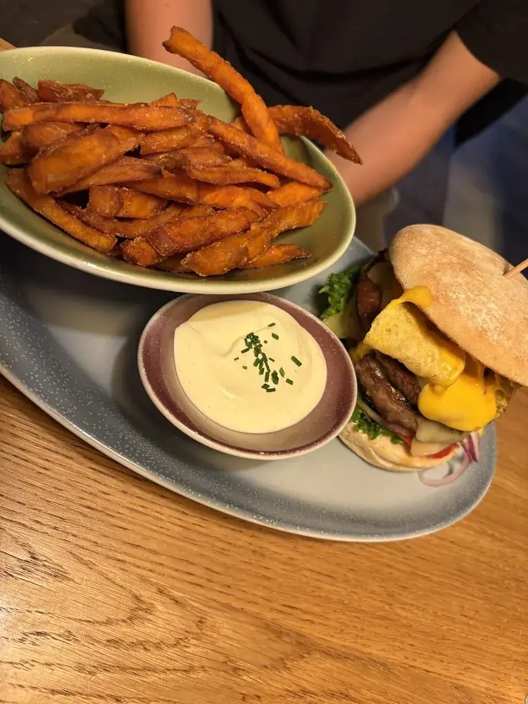 Anne-Lene Imboden-Petersen_HANS IM GLÜCK - OFTRINGEN You Event Center_Oftringen_review