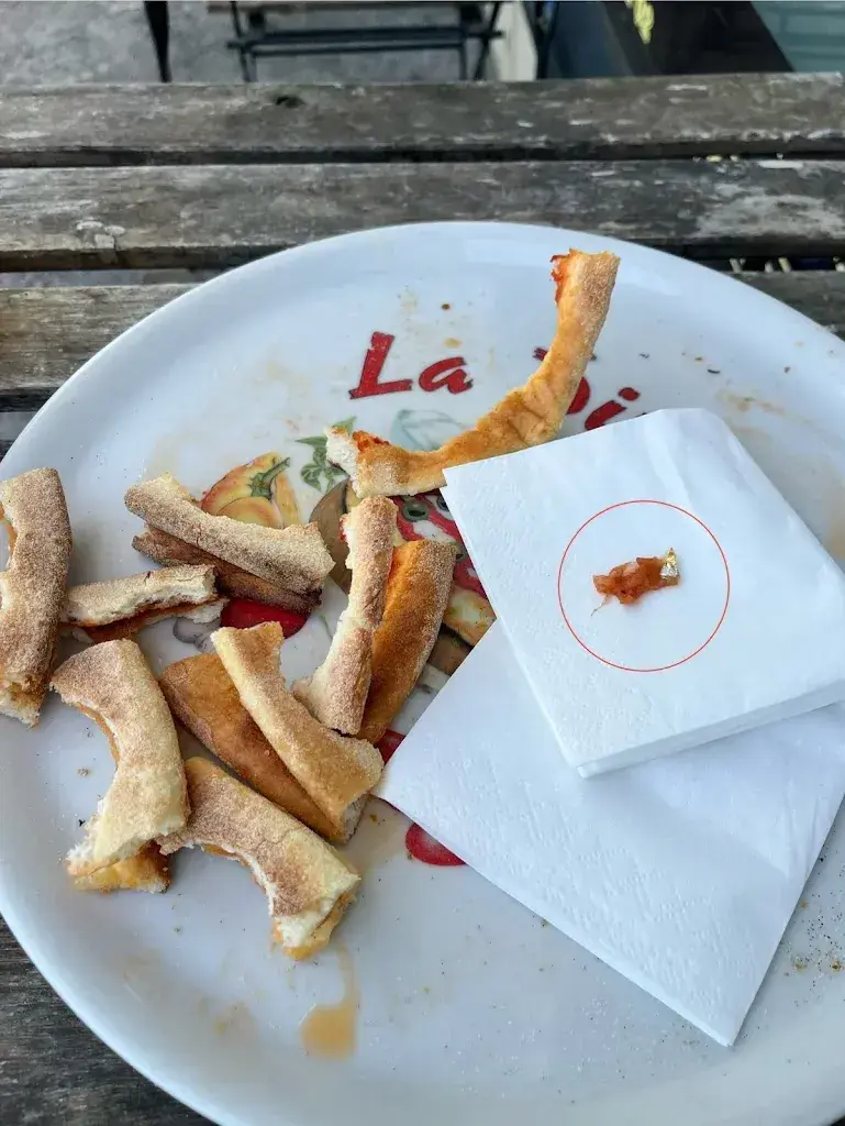 Ari Berisha_Noi Noi Pizzeria ENDINGEN_Endingen_review