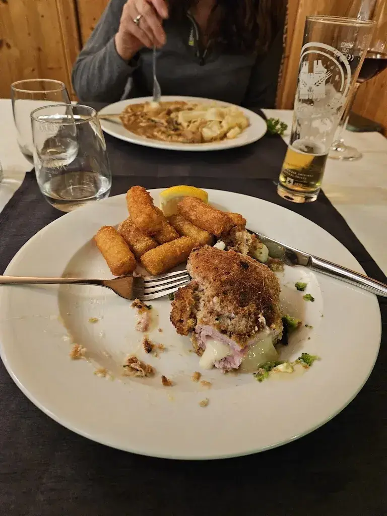 Dan Brown_Restaurant Hubel_Rothrist_review