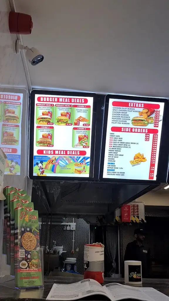 Pizza Palace Torrington_Great Torrington_slider_image_2