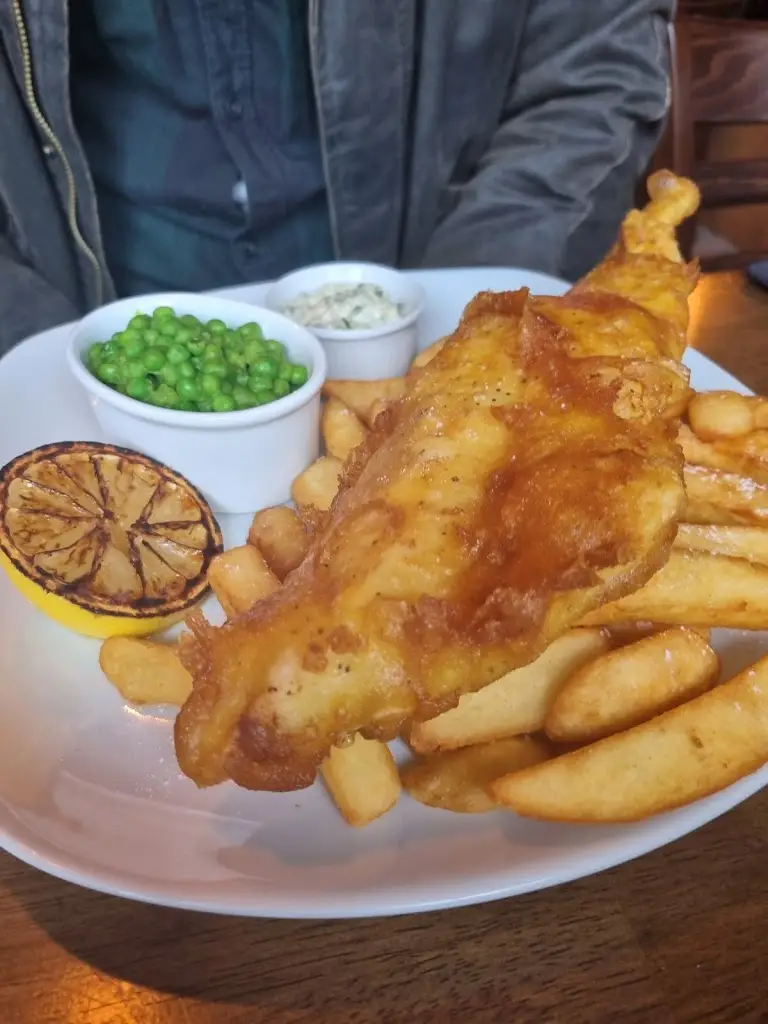 Naomi Mia_The Waeccer_Great Wakering_review