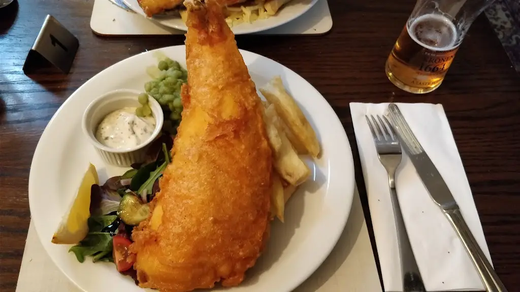 Menu_The Castle Inn_Great Wakering_image_3