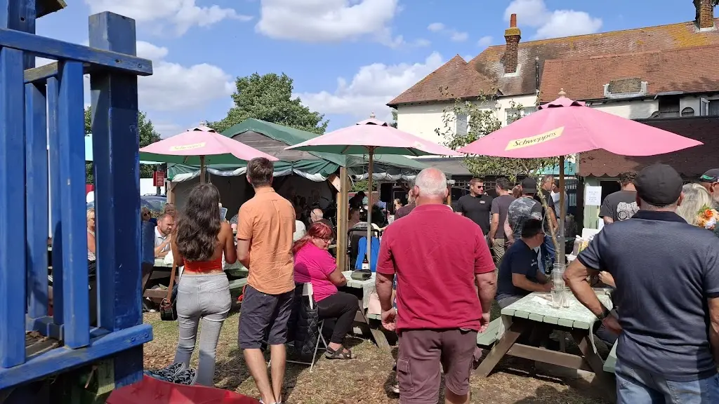 Dave Hillier_The Castle Inn_Great Wakering_review