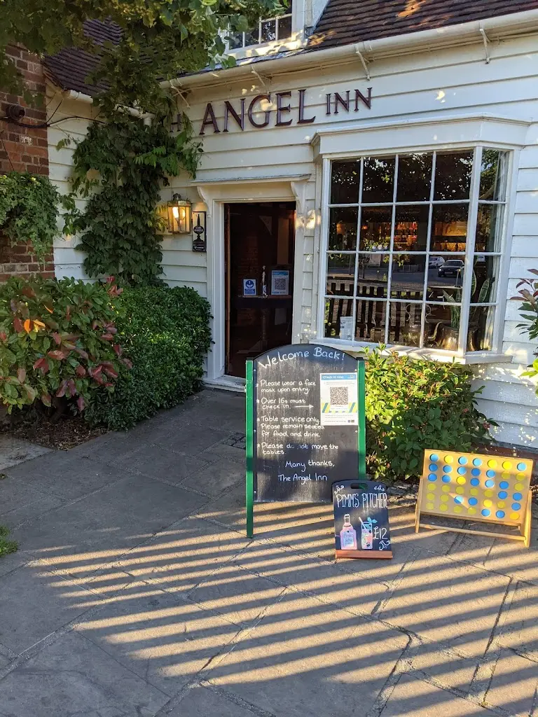 The Angel Inn restaurante en Great Wakering
