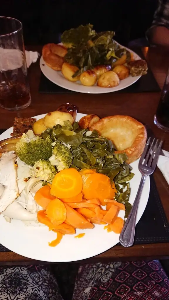 Laura Stock_The White Hart_Great Wakering_reseña