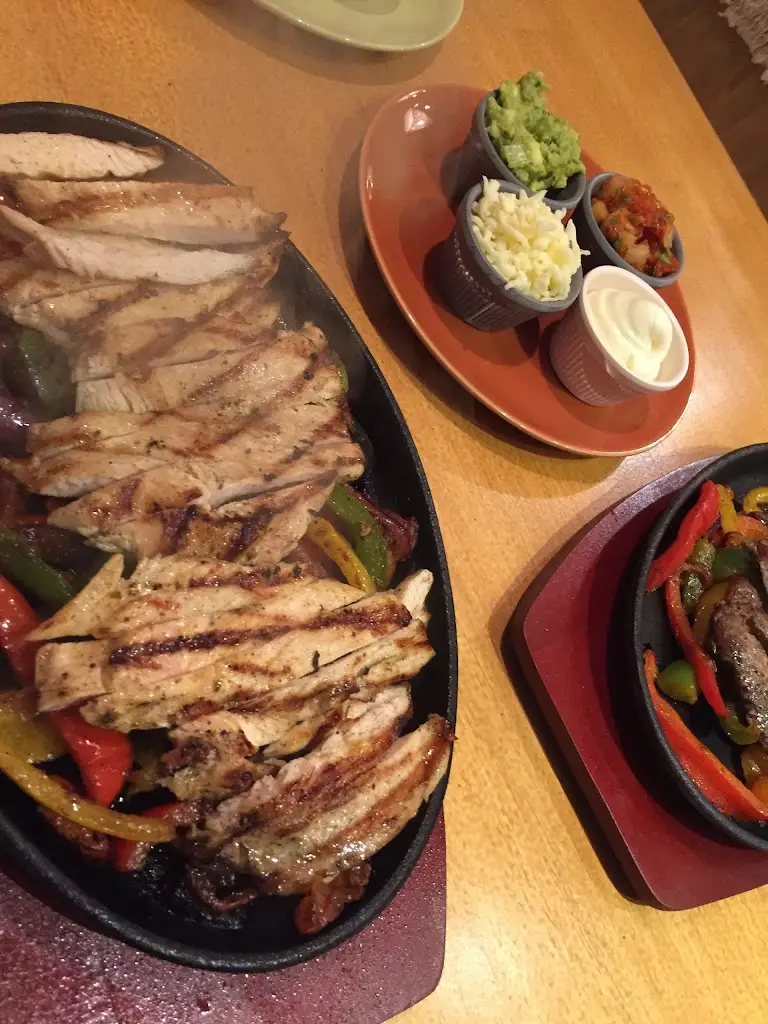 Pieno-Lleno Restaurant_Great Wakering_slider_image_3