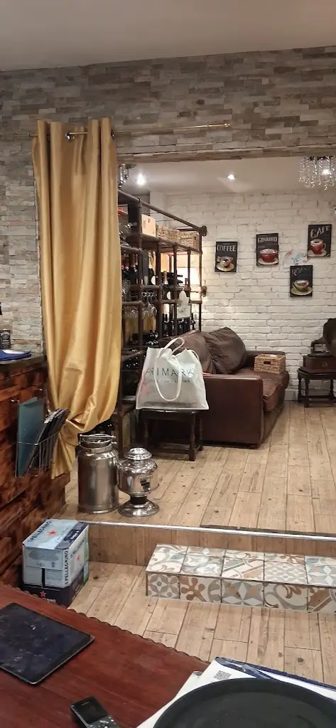 Enrico Della Volpe_Monti Ristorante Italiano_Great Wakering_review