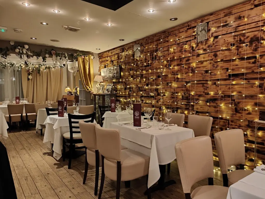 Monti Ristorante Italiano_Great Wakering_slider_image_3