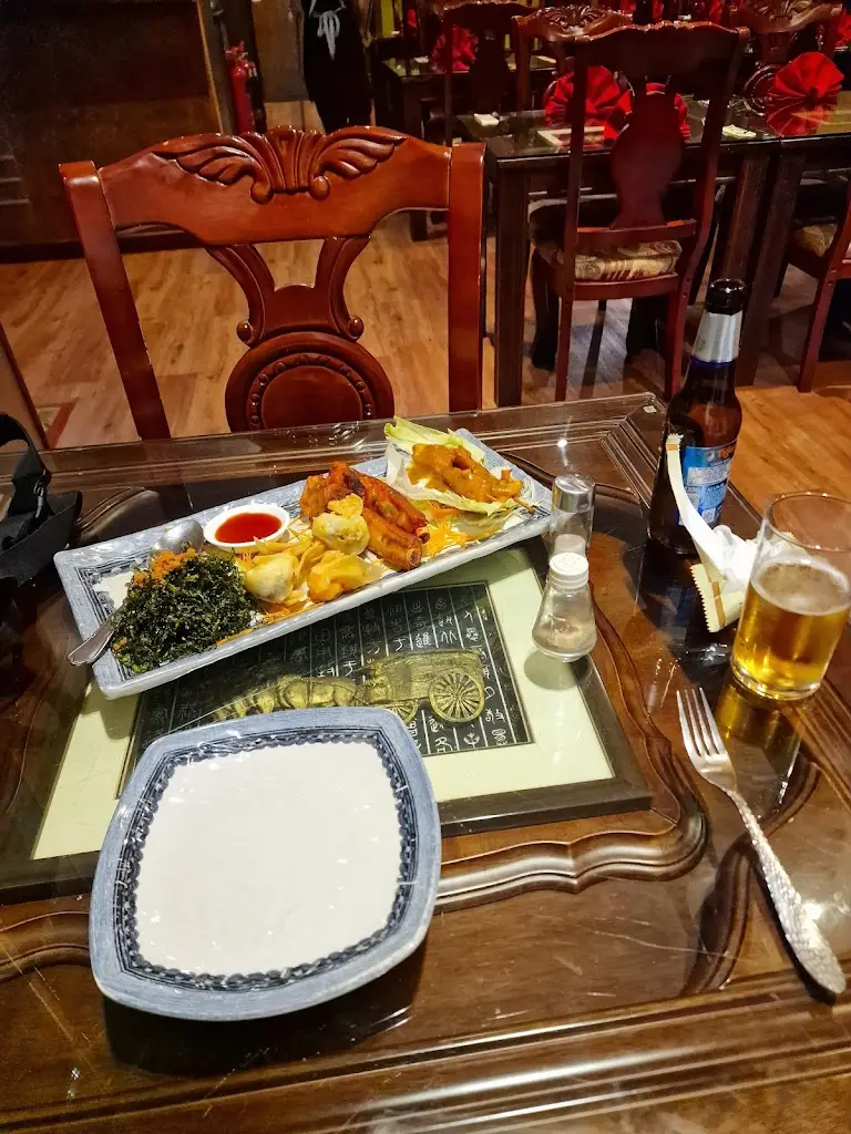 Royal Garden Chinese Restaurant_Attleborough_slider_image_2