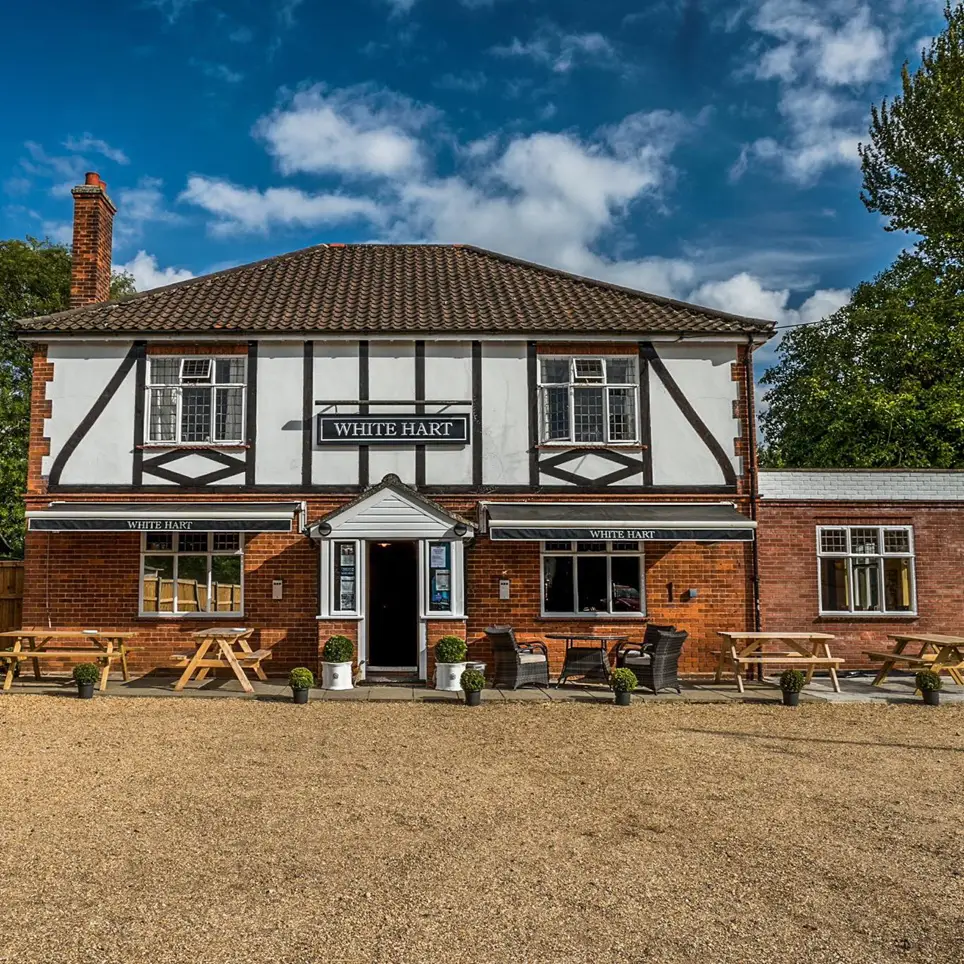 White Hart_Attleborough_slider_image_3