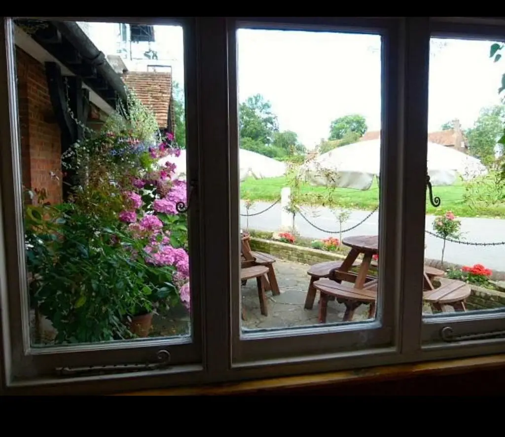 A “Civil Service” Reviewer_The Cock & Rabbit Inn_Great Missenden_recensione