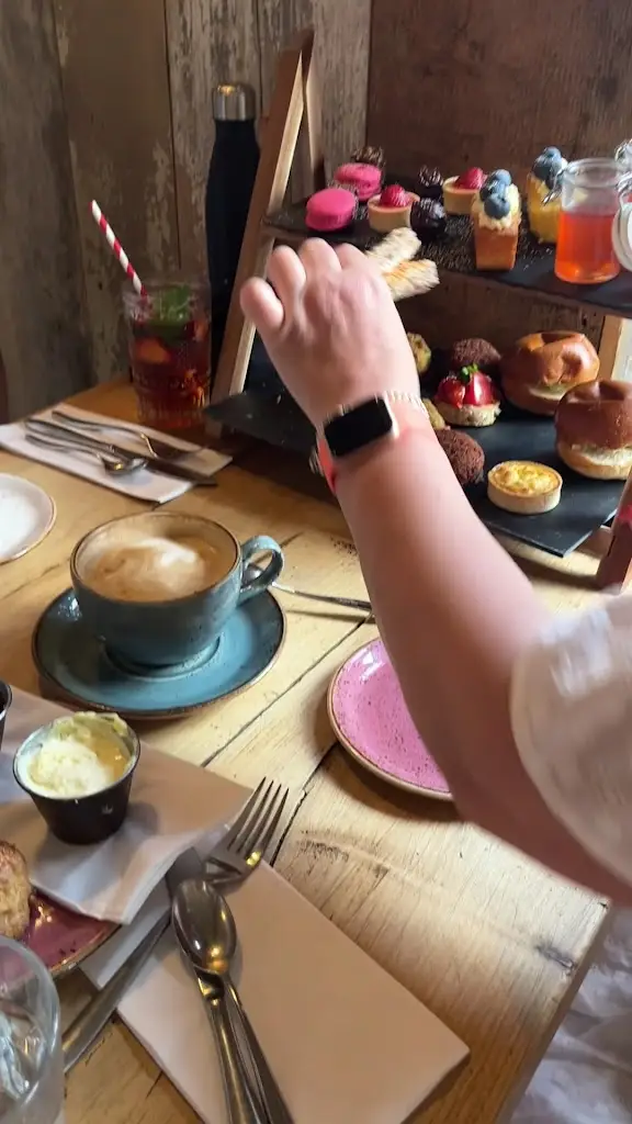 The Barn Kitchen_Great Missenden_slider_image_2