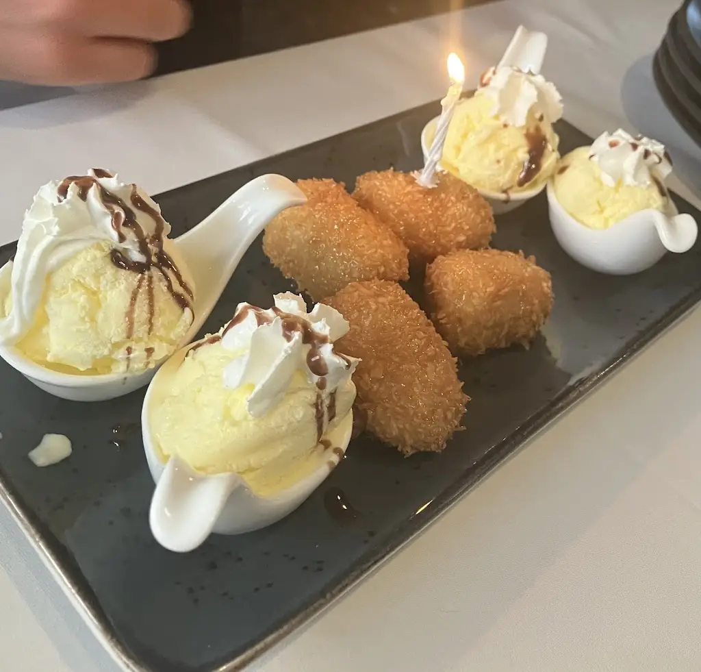 Phoebe Bedford_Thai Great Kingshill_Great Missenden_reseña