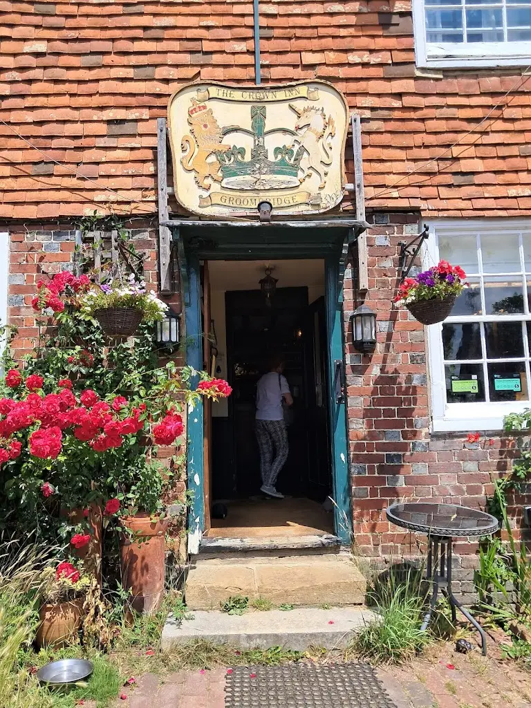 Stan Best_The Crown Inn_Groombridge_review
