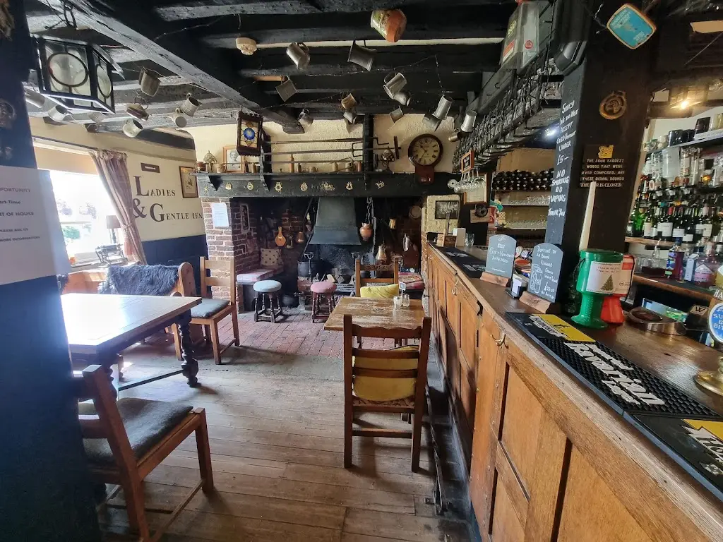 The Crown Inn restaurant in Groombridge