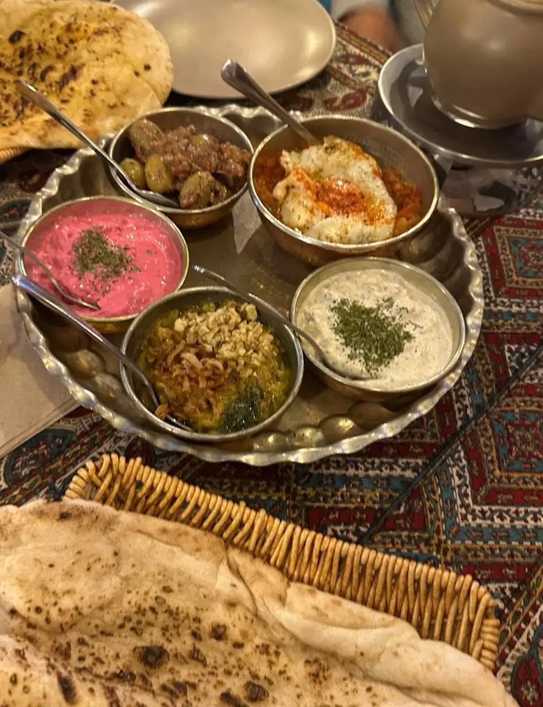 Saffron Restaurant_Grimethorpe_slider_image_3