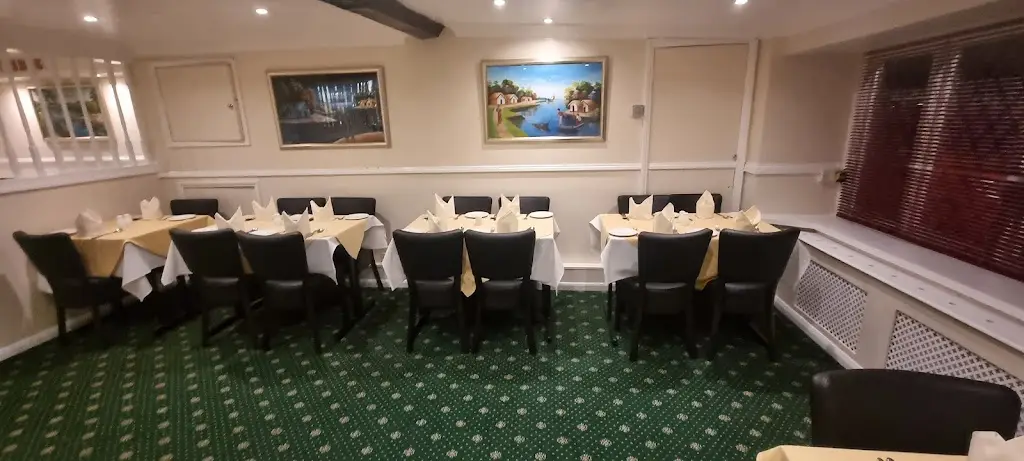 Shapla Tandoori restaurant in Attleborough
