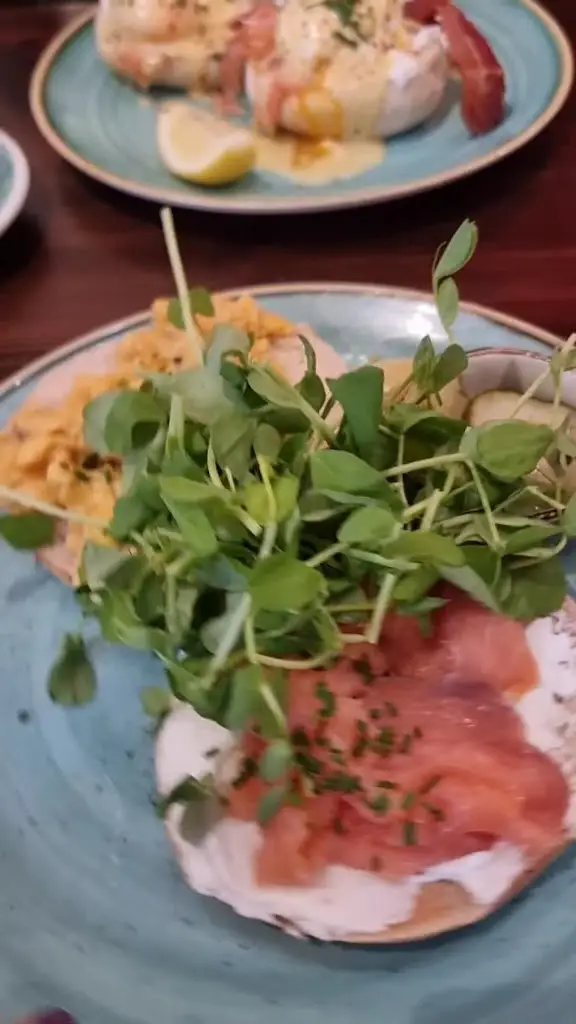 Bill's Bluewater Restaurant_Greenhithe_slider_image_2