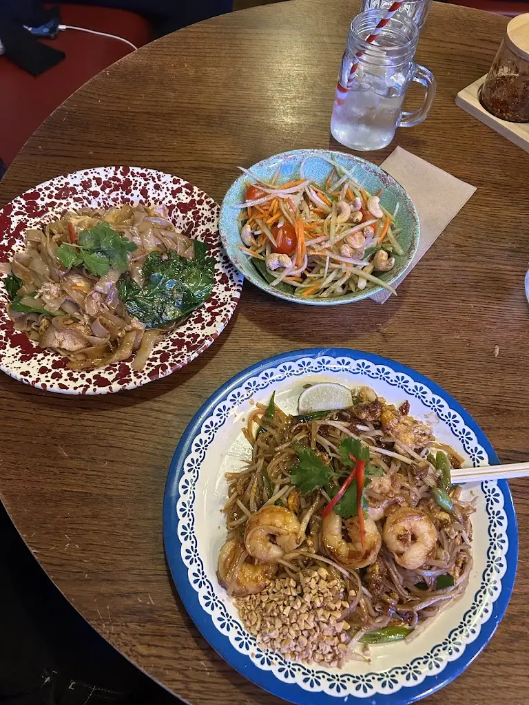 Menu_Rosa's Thai Bluewater_Greenhithe_imagen_8