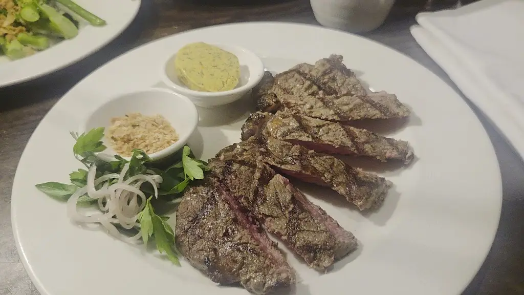 Mo Mo_Côte Bluewater_Greenhithe_review