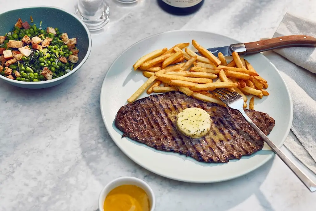 Côte Bluewater_Greenhithe_slider_image_3