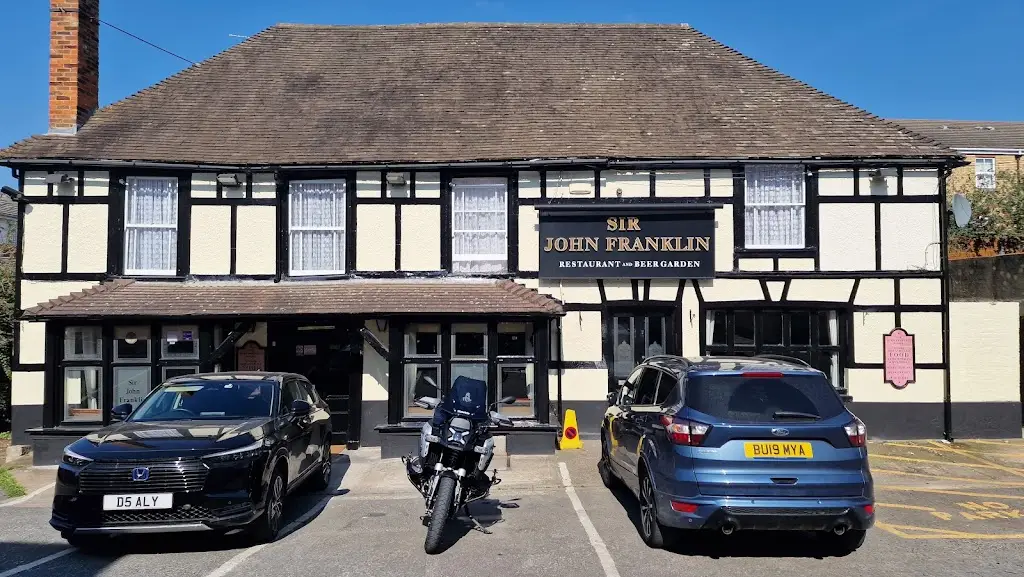 Nigel Collinson_The Sir John Franklin_Greenhithe_review