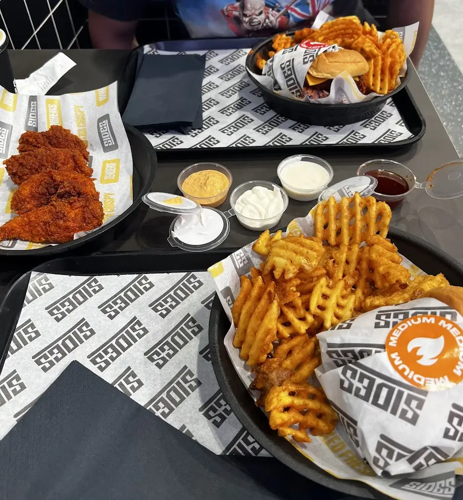 Travelling Valentines_Sides Bluewater_Greenhithe_review