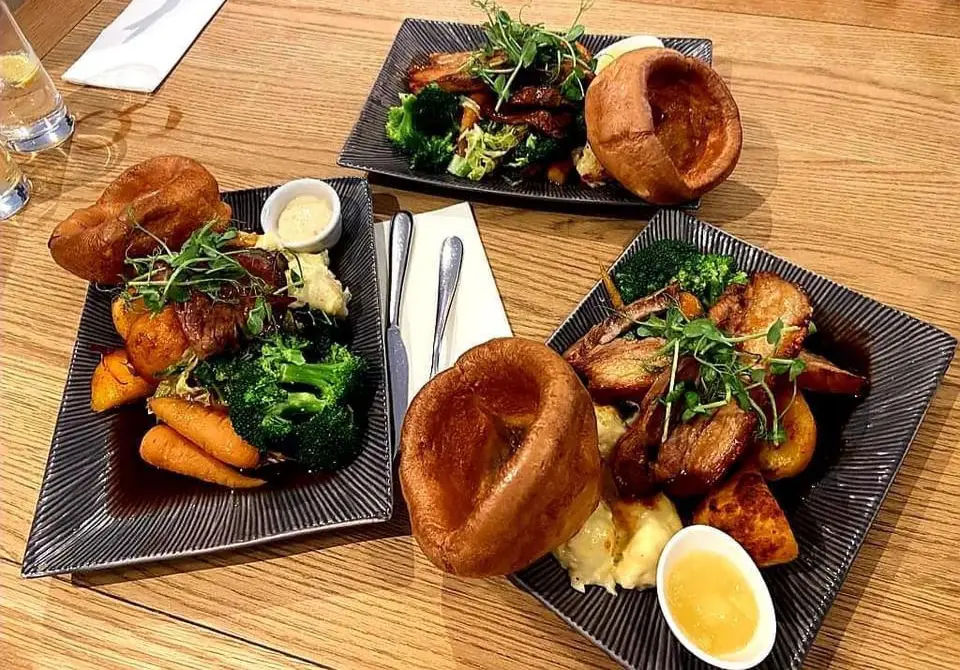 Menu_Crown at Great Ellingham_Attleborough_image_6