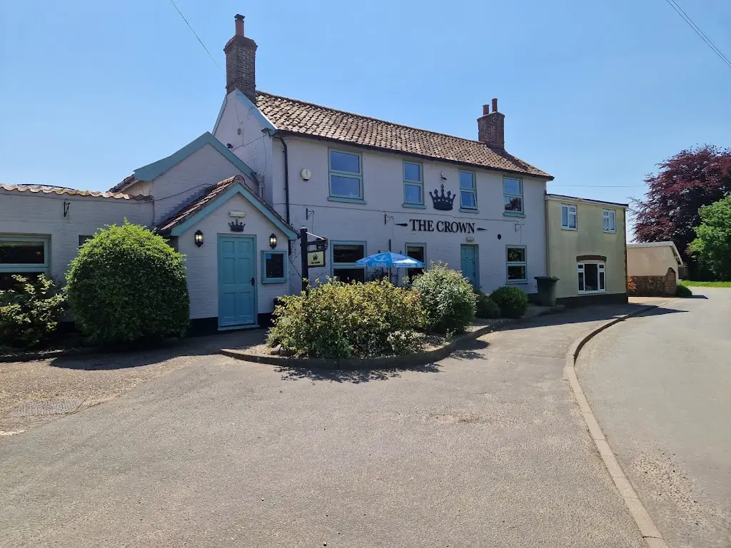 Crown at Great Ellingham_Attleborough_slider_image_3