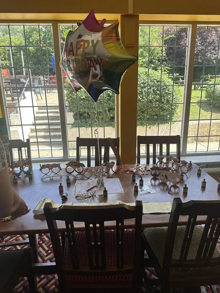 Caroline Di Bernardi Luft_Ballot Box_Greenford_review