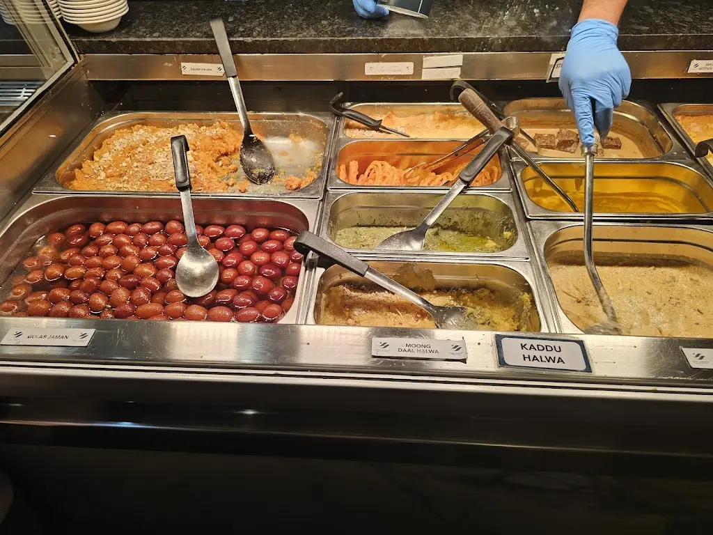 Firhaad Ahmed_Royal Nawaab Perivale_Greenford_review