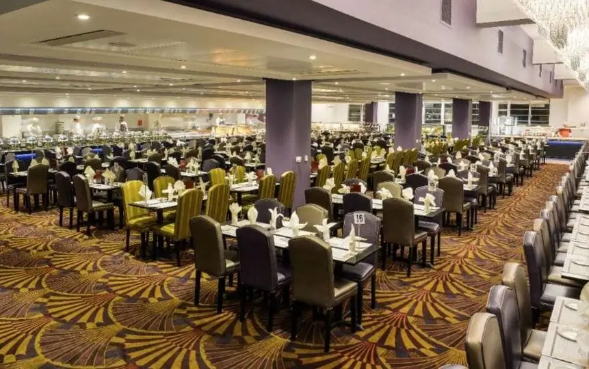 Royal Nawaab Perivale restaurant in Greenford