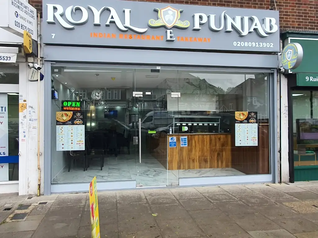 Royal E Punjab restaurant in Greenford