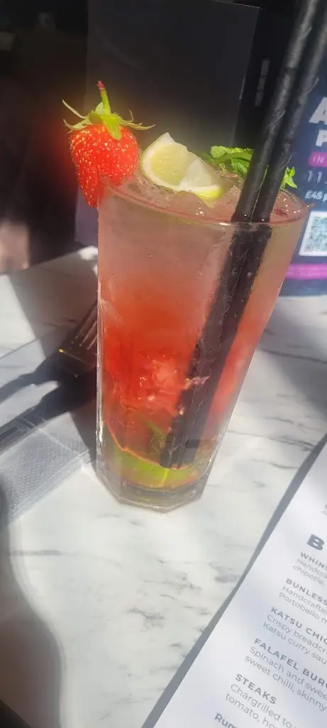 Menu_Whinstone View_Great Ayton_image_8