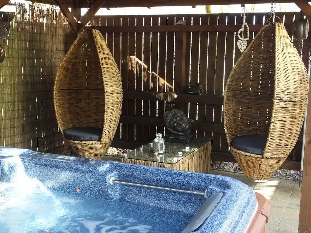 Whinstone View Spa_Great Ayton_slider_image_2