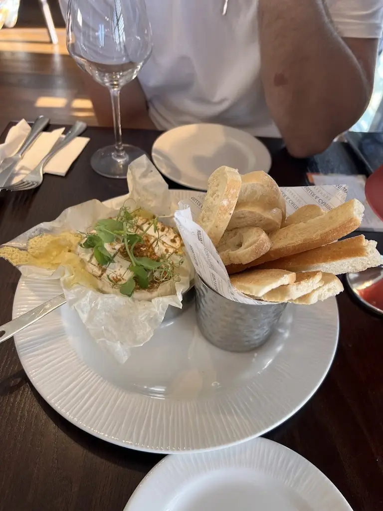 Sarah Hizan_Miller & Carter Nunthorpe_Great Ayton_recensione