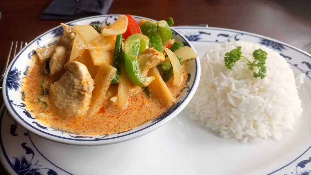 Y'Thai_Great Ayton_slider_image_2