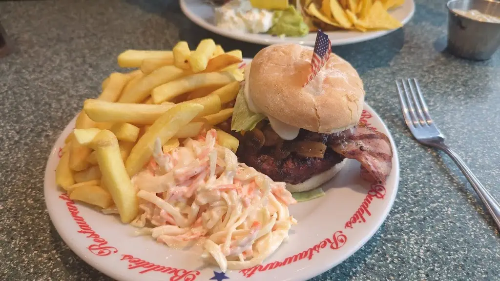 Menu_81 Hamburger Heaven_Hackleton_image_5