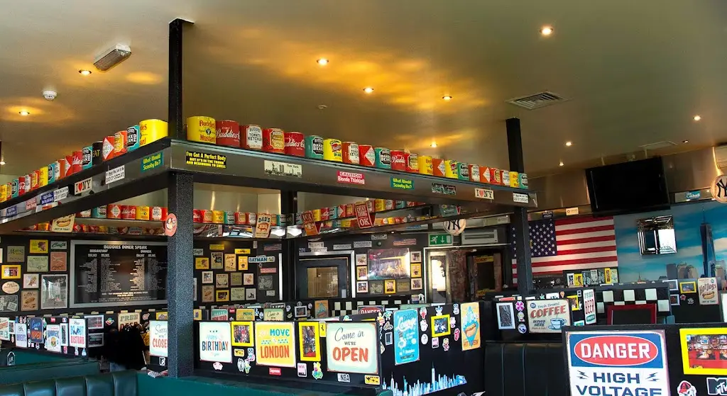 81 Hamburger Heaven restaurant in Hackleton