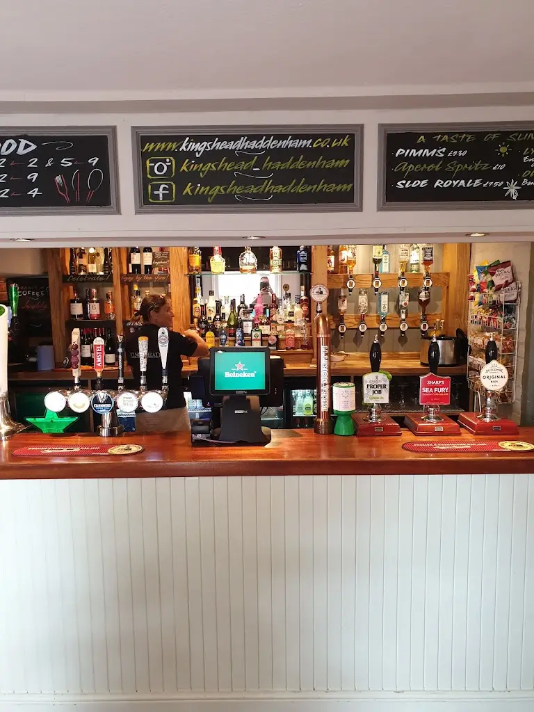 Tom Marsh_The Kings Head Haddenham_Haddenham_reseña