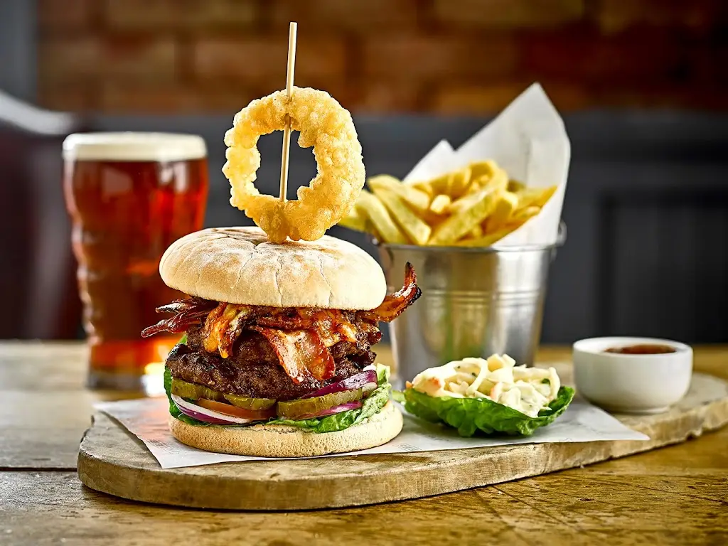 The Royal George_Greenfield_slider_image_2