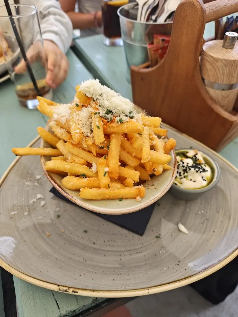 Nifty Knave_Rifle Volunteer_Gunnislake_review