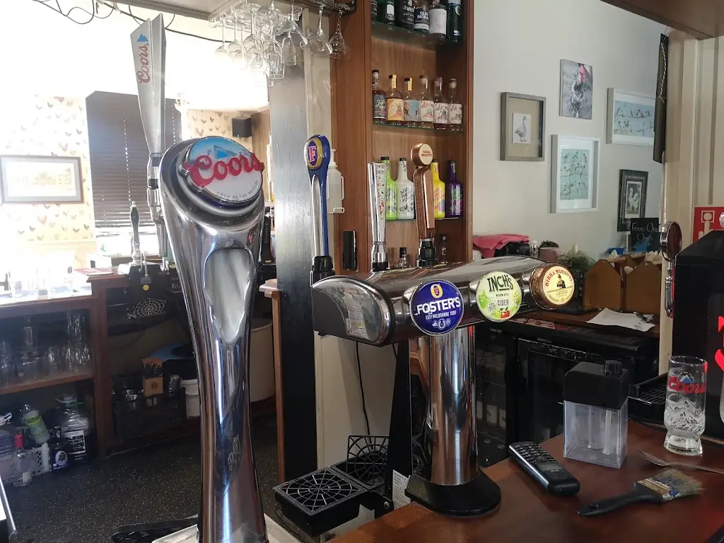 Sturdy_The Five Bells_Halling_review