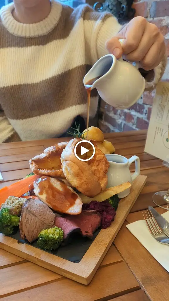 River Rat Hamble_Hamble-le-Rice_slider_image_2