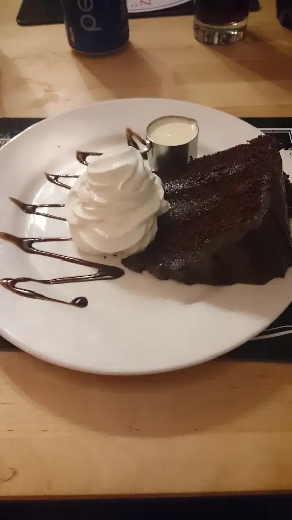 The Locomotive Pub & Restaurant_Halstead_slider_image_2